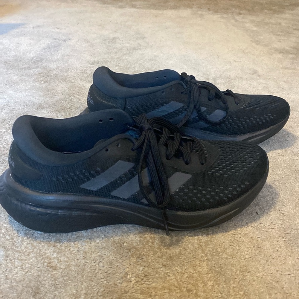 Adidas Women’s Supernova 2 Running Shoe, Black/Grey/Black, Size 7.5